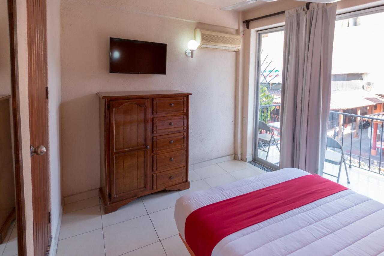 Casa Bravo Hotel 2*